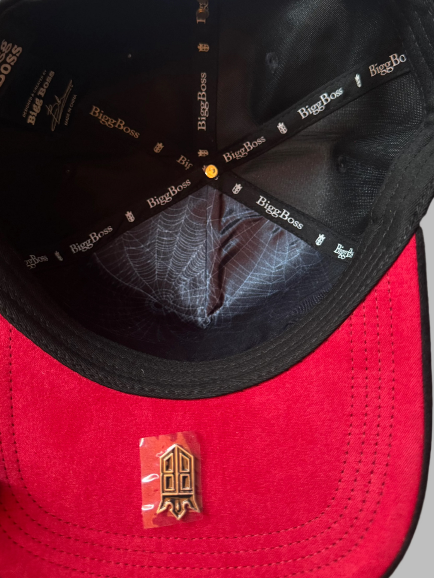 Bigg Boss District Hat