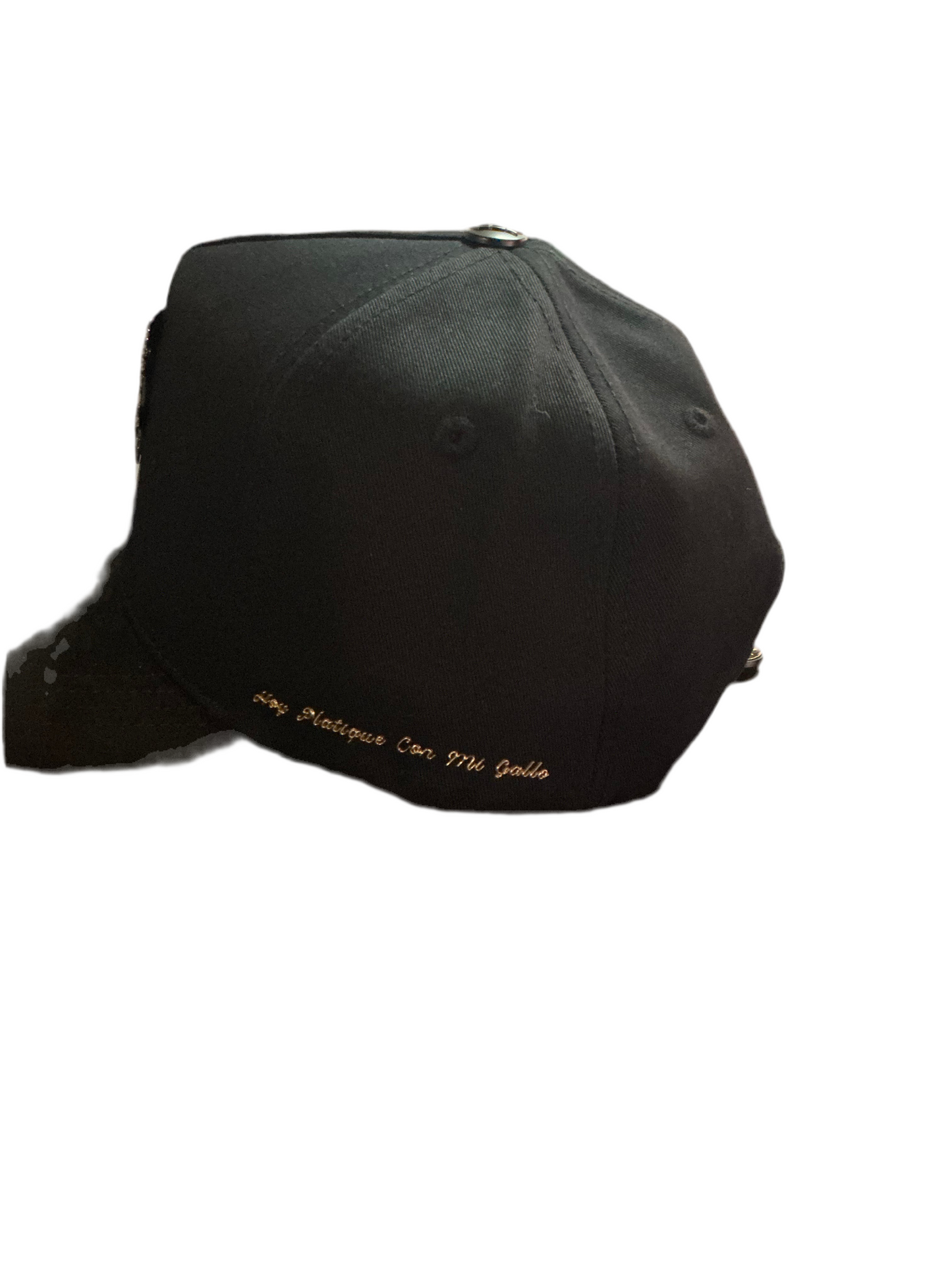 Bigg boss gallo oscuro