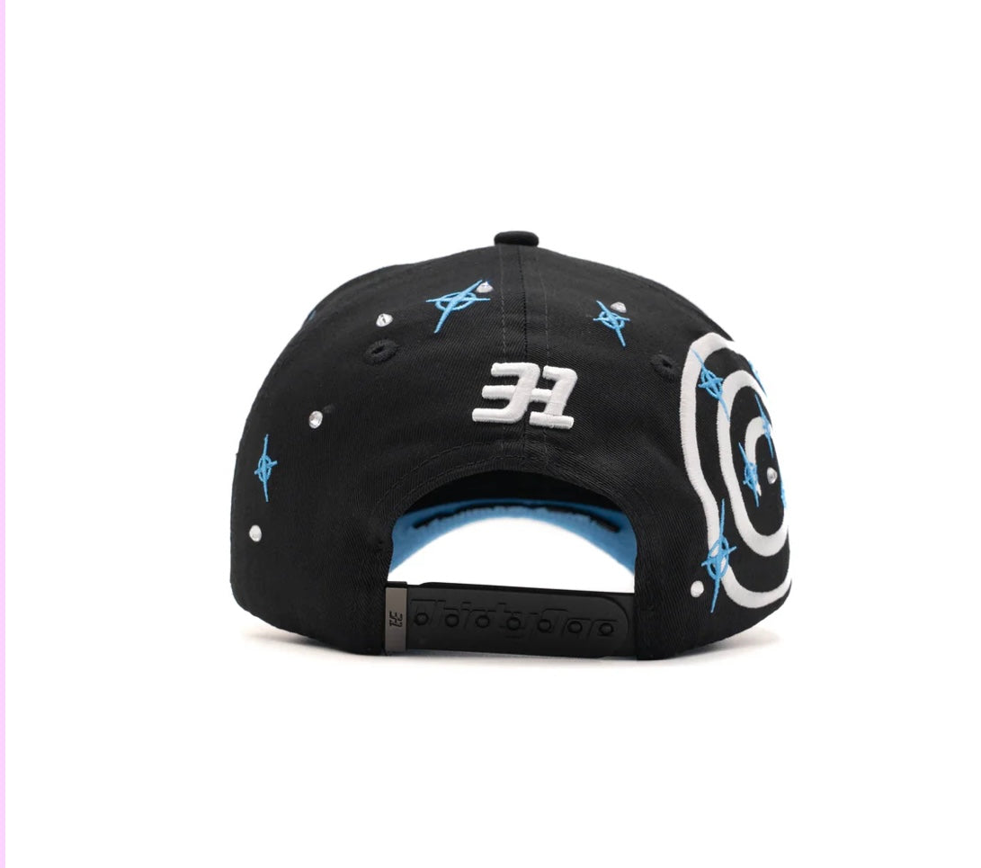 Thirtyone hats T STAR 2nd year anniversary full set (caja,cubrepolvo,certificado y pin)