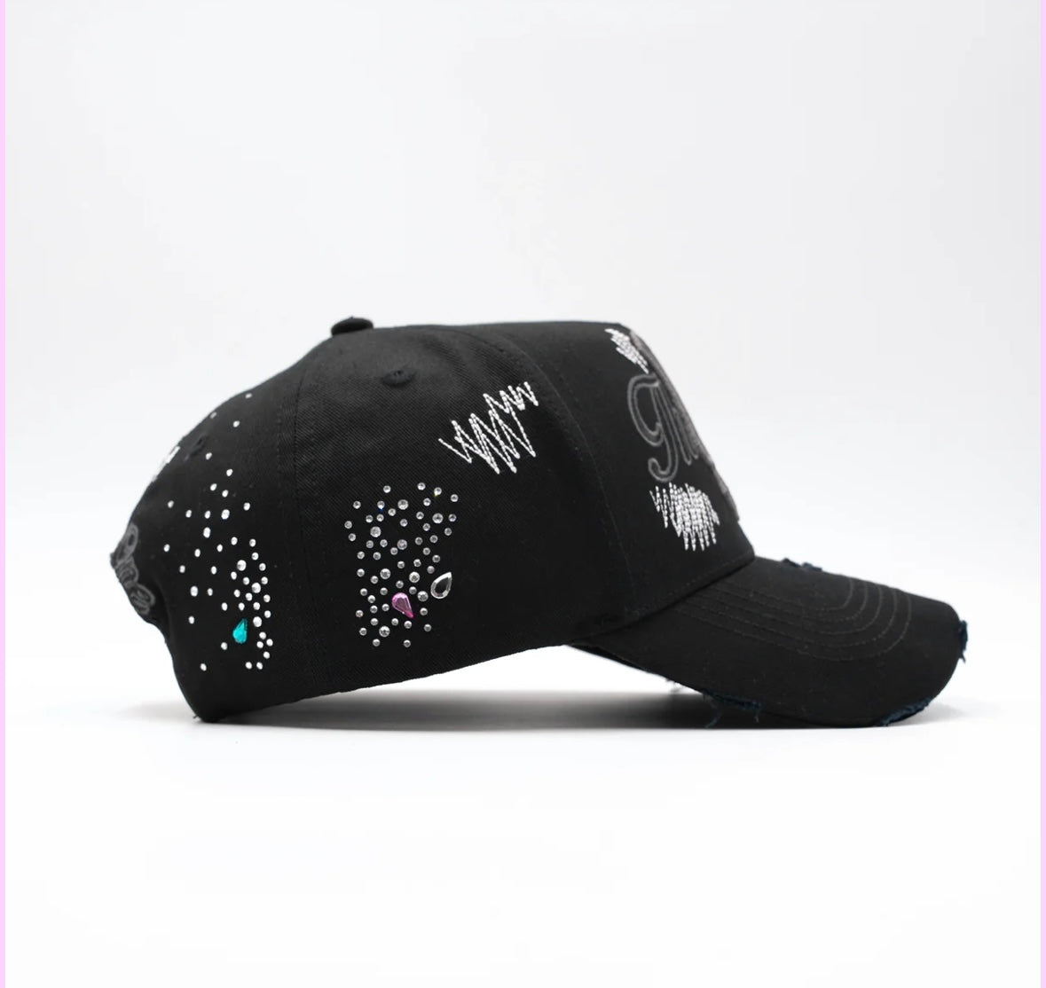 Thirtyone HATS JEWELRY DISTRICT full set (caja,cubrepolvo,certificado y pin)