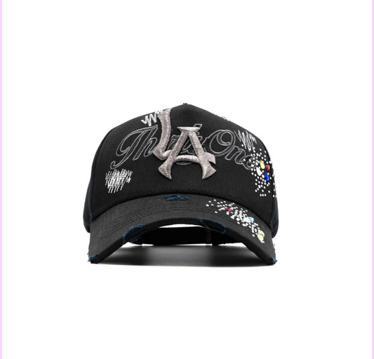 Thirtyone HATS JEWELRY DISTRICT full set (caja,cubrepolvo,certificado y pin)